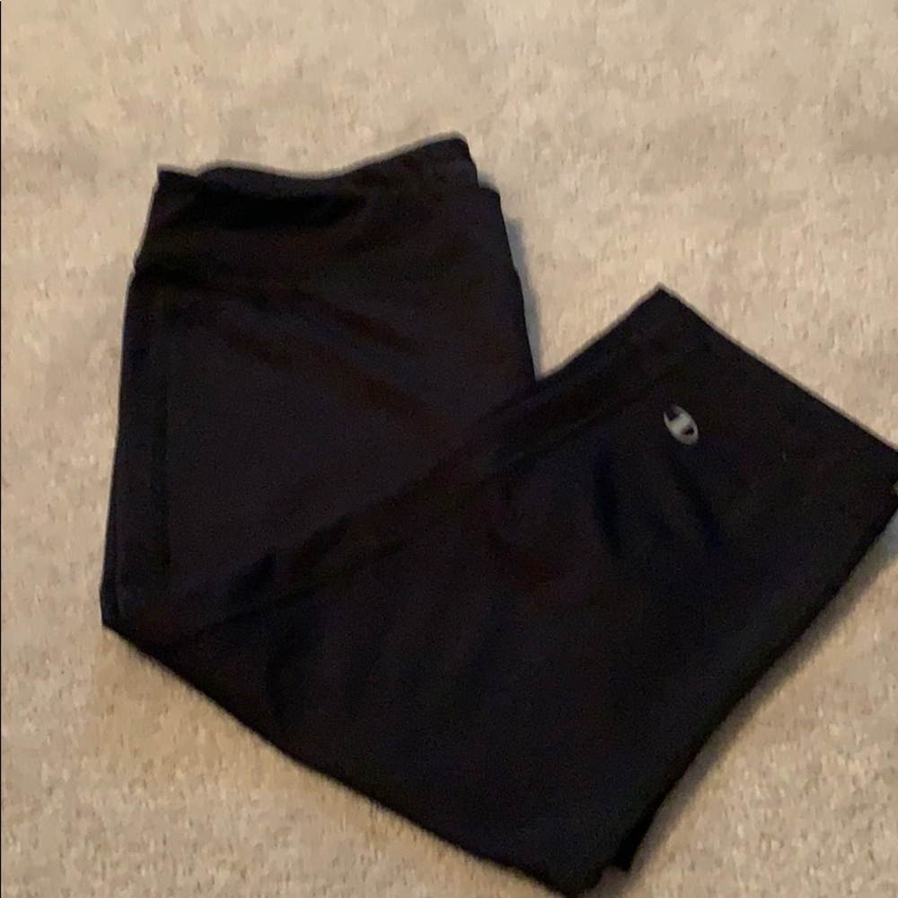 Champion Capri Work out pants Size M